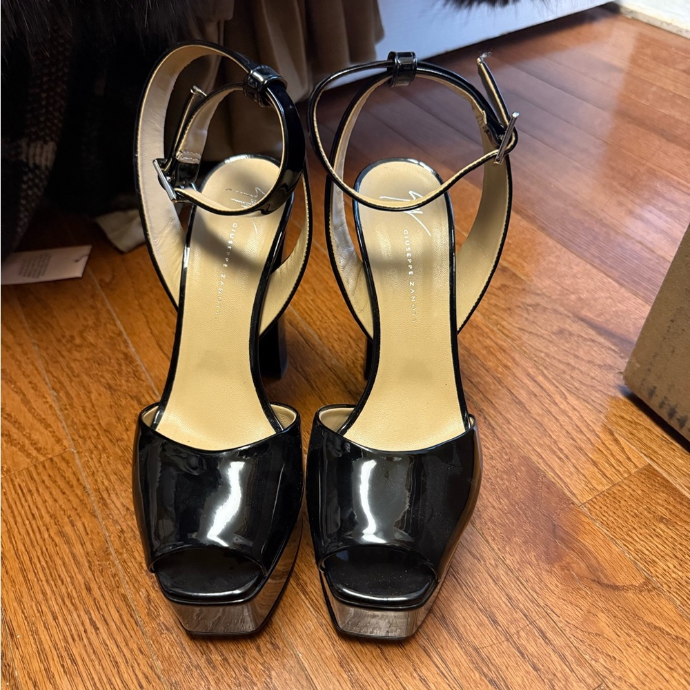 Giuseppe Zanotti Betty Black Platform Heels size 39 - Picture 2 of 6